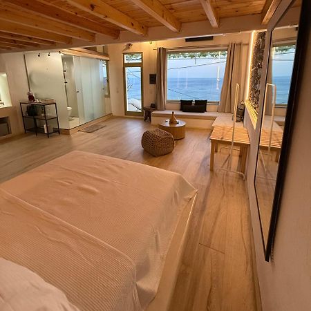 Appartamento Michalelis Loft & Cave Plomari Esterno foto