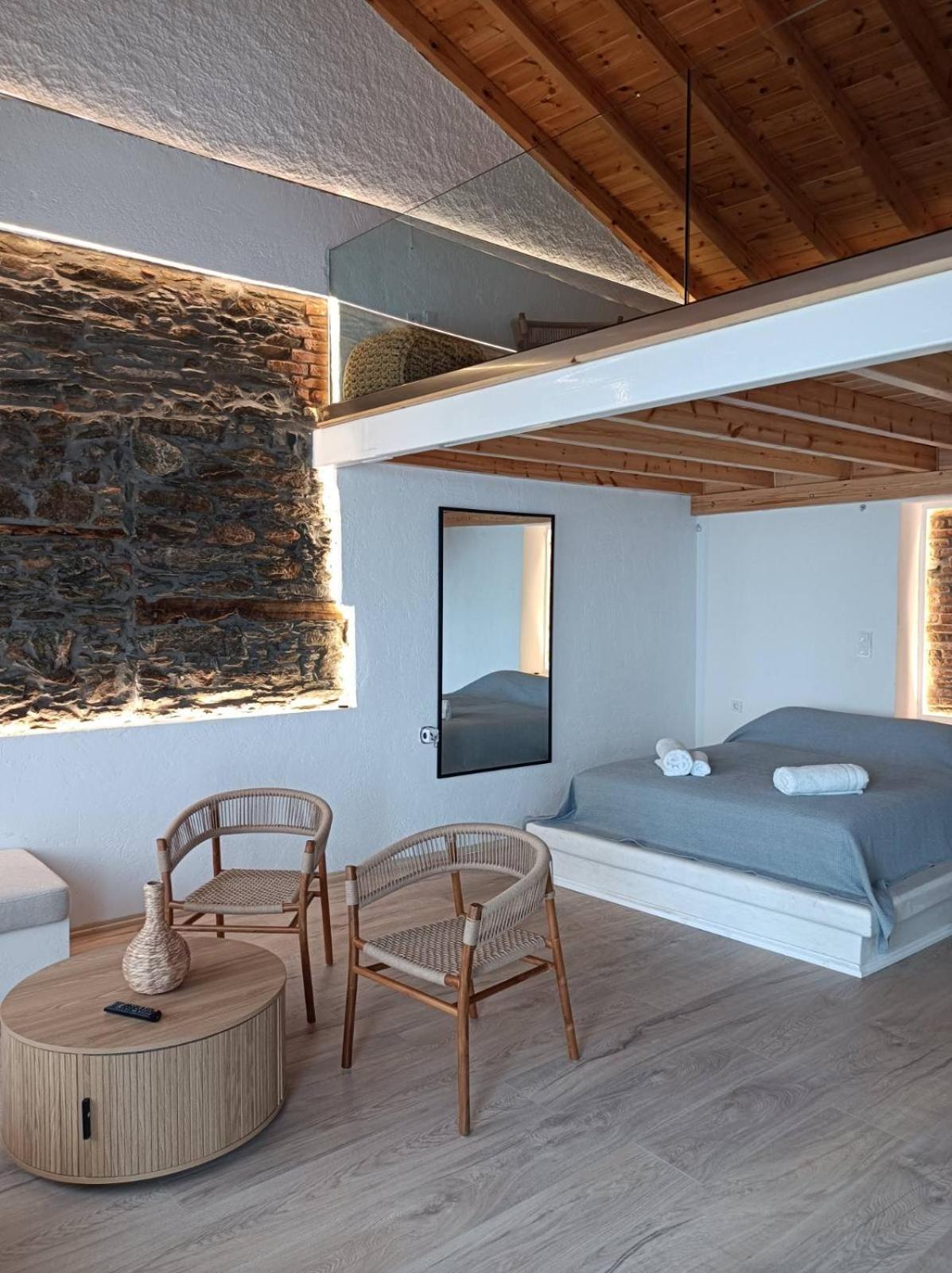 Appartamento Michalelis Loft & Cave Plomari Esterno foto