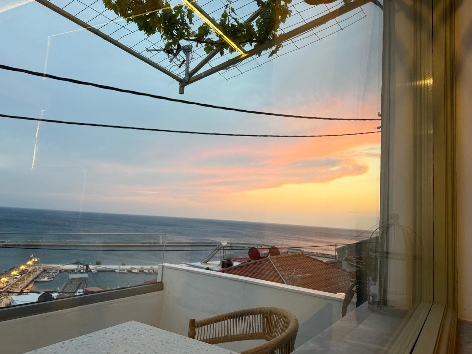 Appartamento Michalelis Loft & Cave Plomari Esterno foto