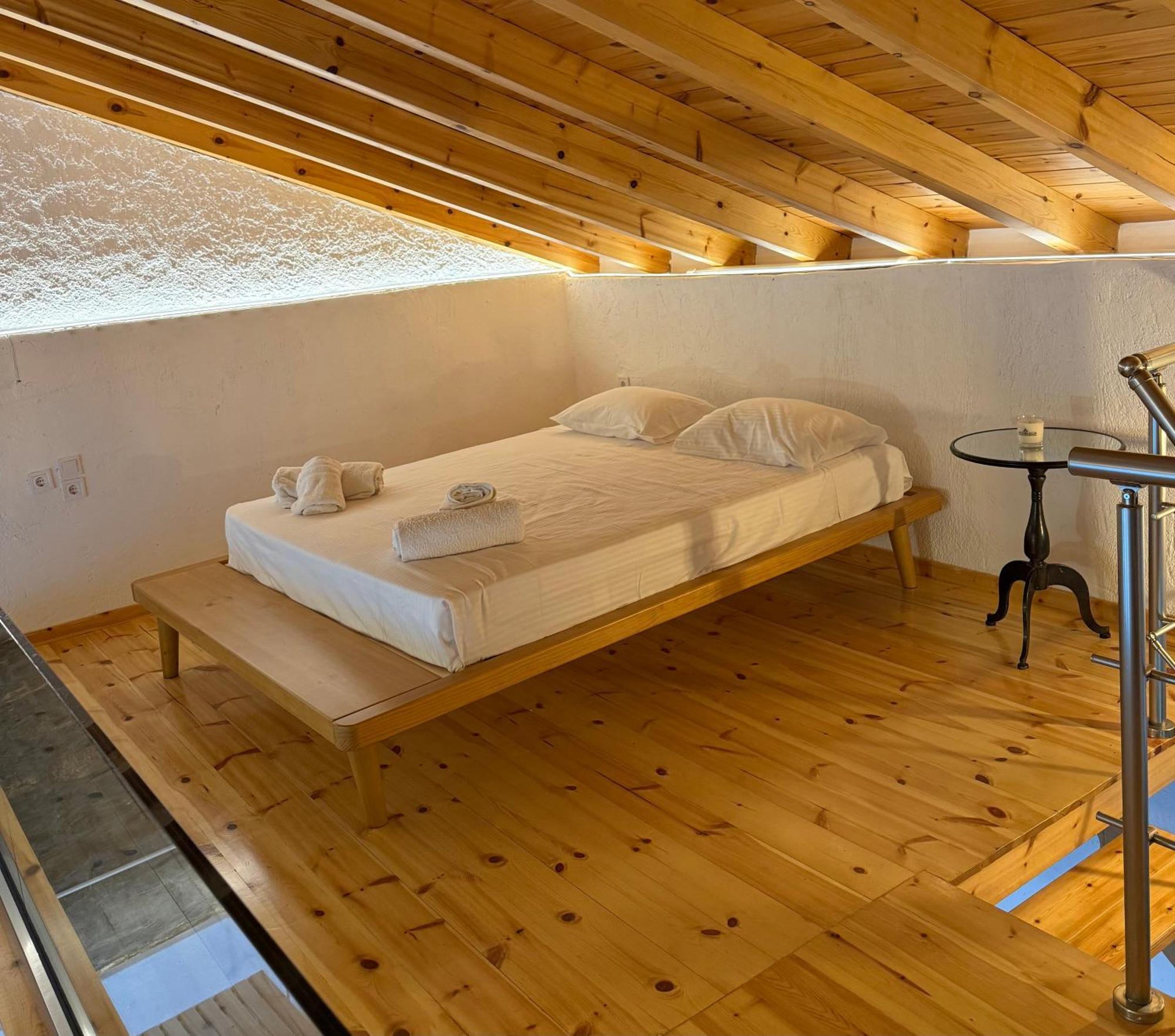 Appartamento Michalelis Loft & Cave Plomari Esterno foto