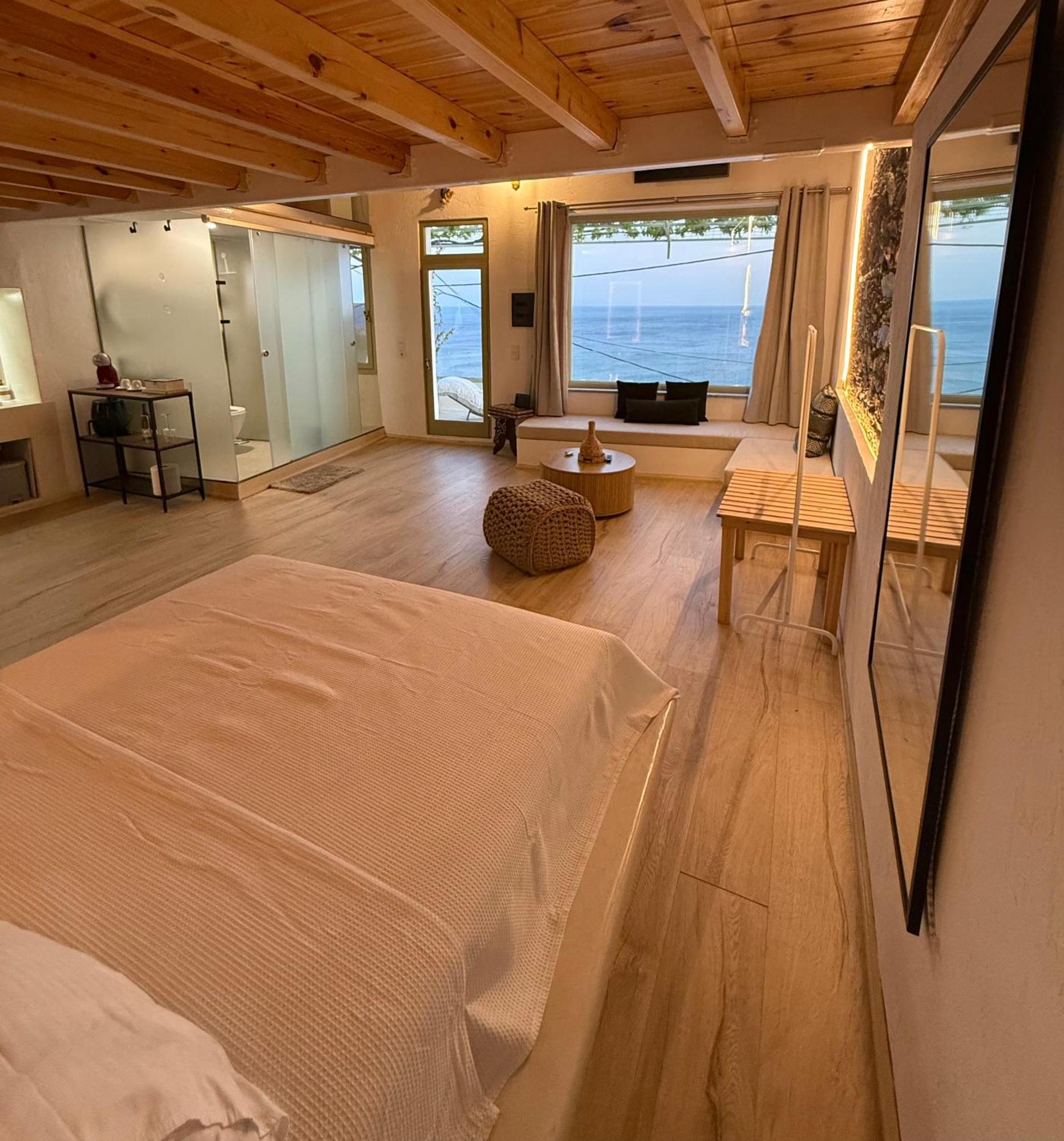 Appartamento Michalelis Loft & Cave Plomari Esterno foto